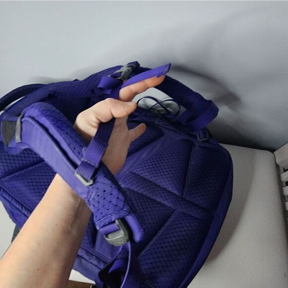The North Face Borealis Backpack Book Bag Purple Flexvent Padded Straps - Picture 11 of 11